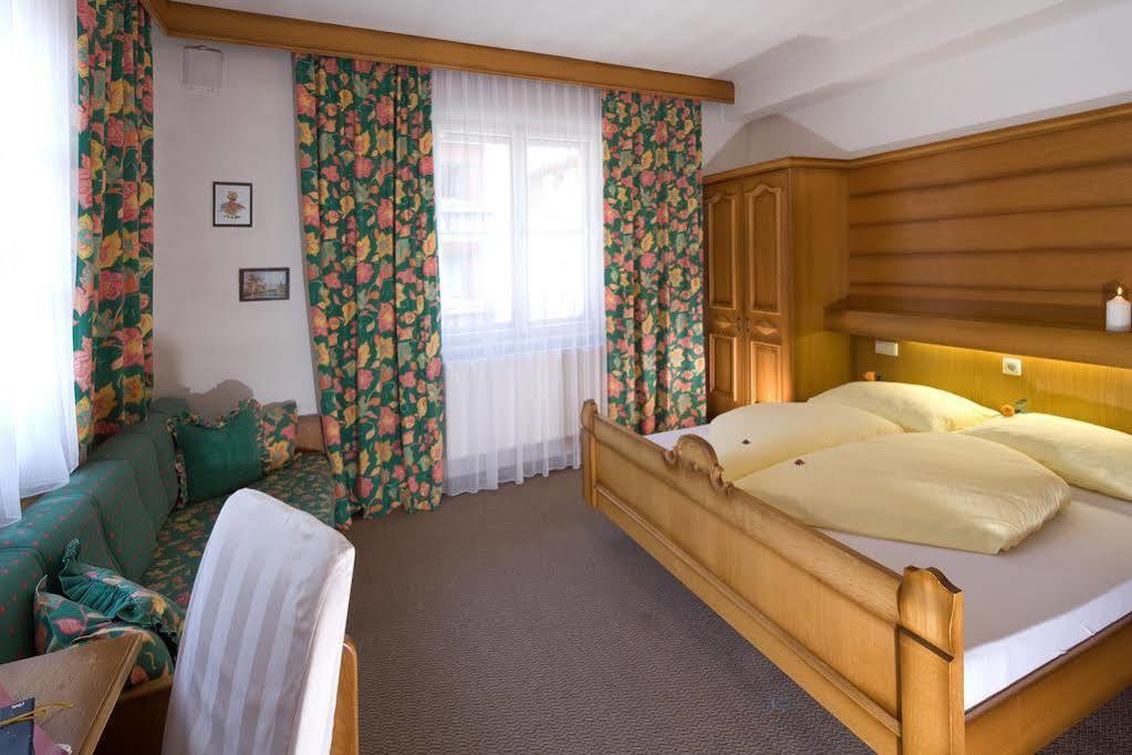 B&B Wienerhof Trins Buitenkant foto